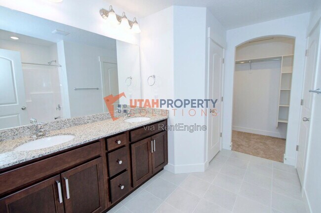Building Photo - 1731 Jadeite Ln