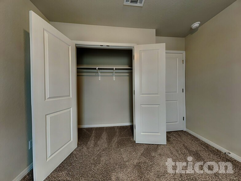 Building Photo - 11802 Copperstone Ave