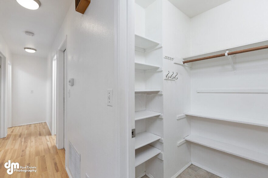 Hallway with picture of pantry - 4240 Folker St, #B202