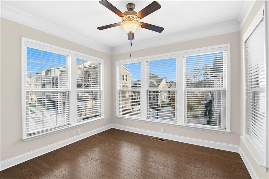 Building Photo - 1940 Discovery Park Ln