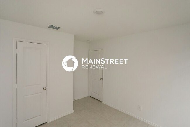 Building Photo - 3 Bedroom Pet-Friendly Home in Crandall, TX with Main Street Renewal