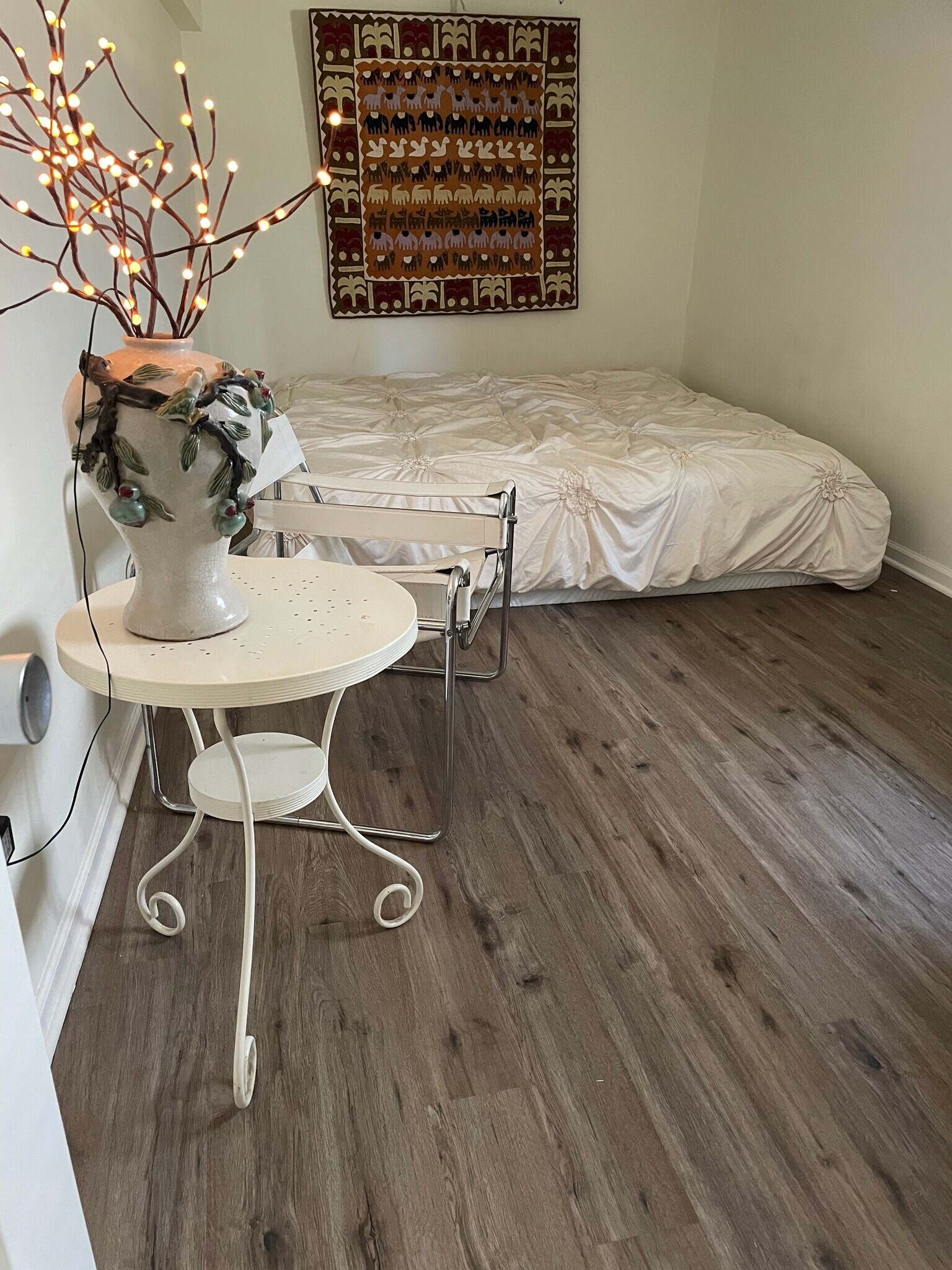 Building Photo - 5454 W Windsor Ave