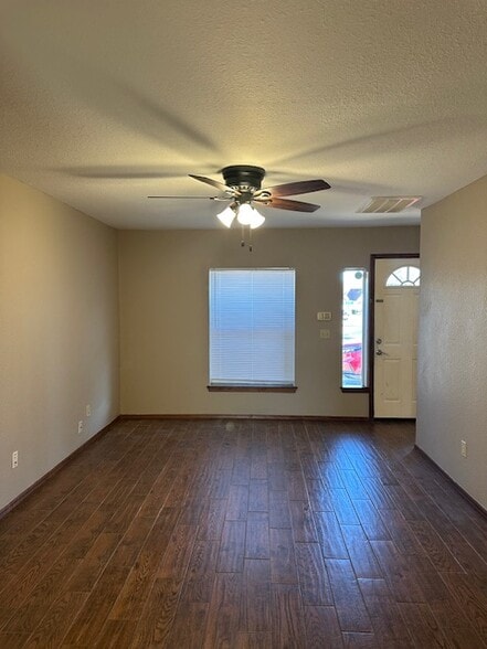 Building Photo - 601 NW 19th St