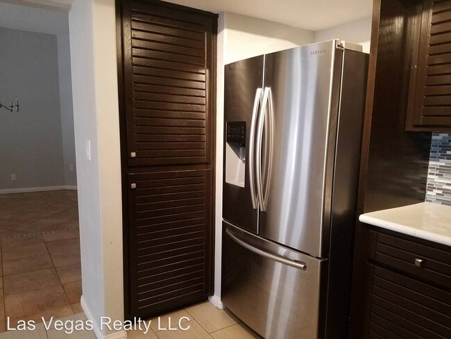 Building Photo - 2 br, 2 bath House - 7194 Mission Hills Dr