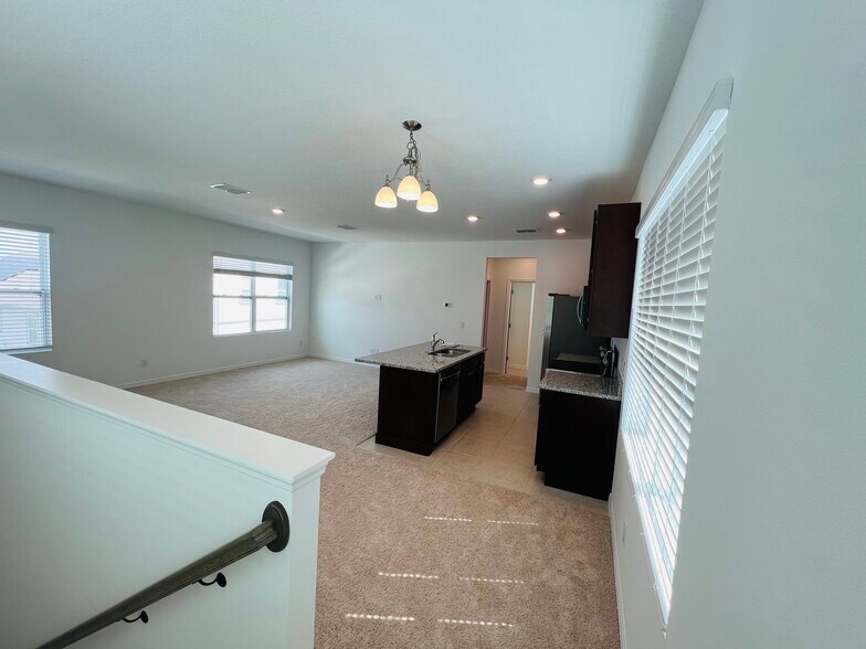 Upstairs Loft - 3011 Prospect Trl