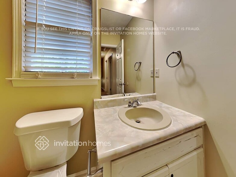 Building Photo - 133 Fox Ridge Ct