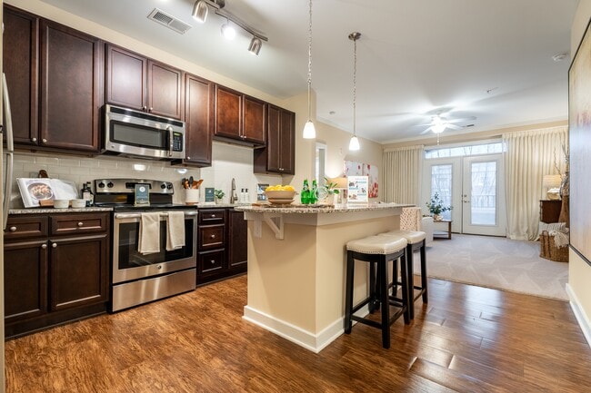 Building Photo - Meridian at Harrison Pointe