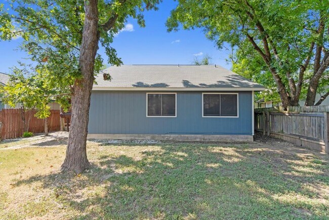 Building Photo - 12307 Emery Oaks Rd