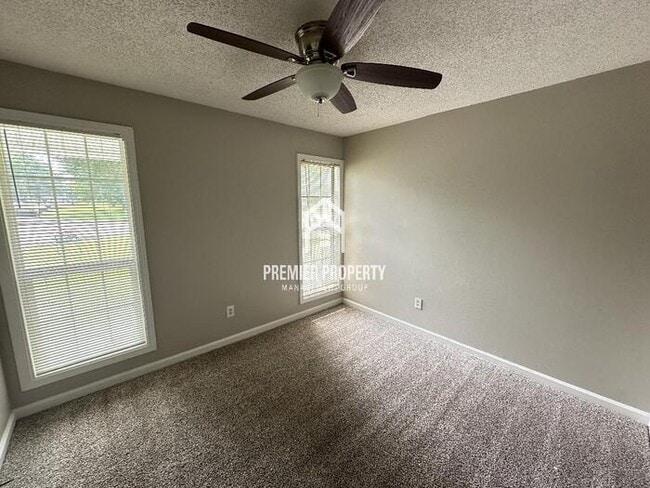 Building Photo - 4521 W Fawn Hollow Cir