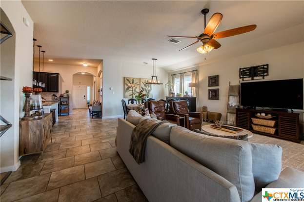Building Photo - 5633 Briar Fld