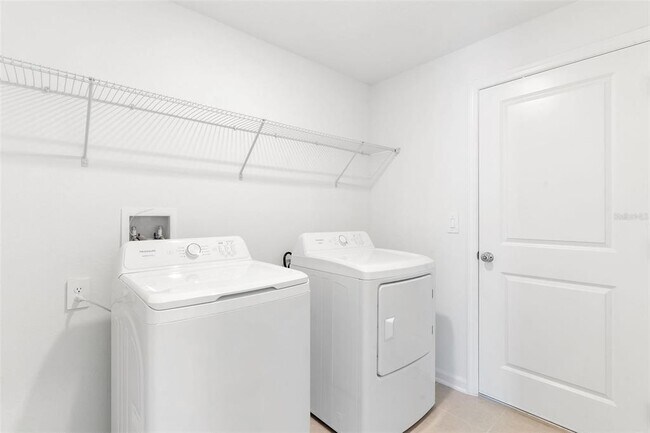 Building Photo - 4821 Katrina Dr