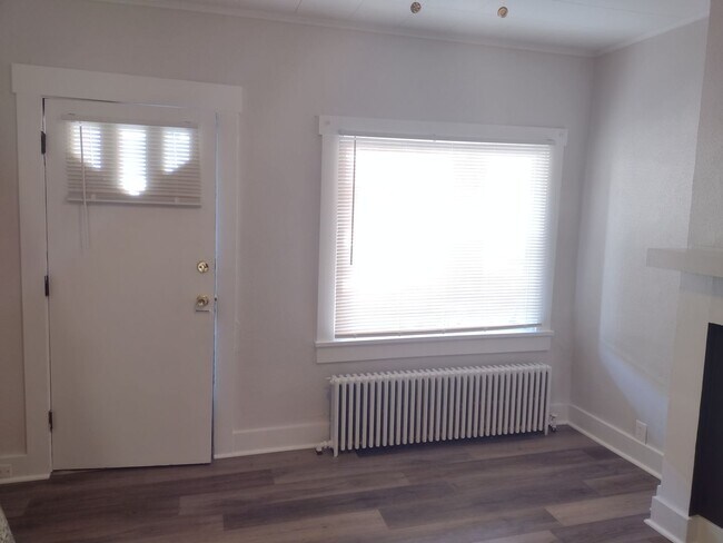 Building Photo - Beautiful Home for Rent