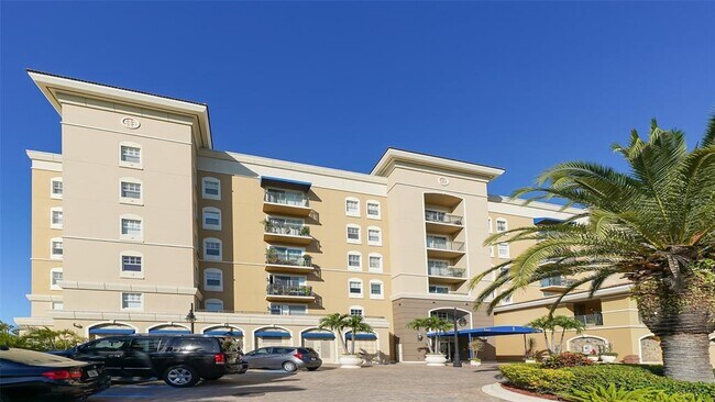 Primary Photo - 1064 N Tamiami Trl