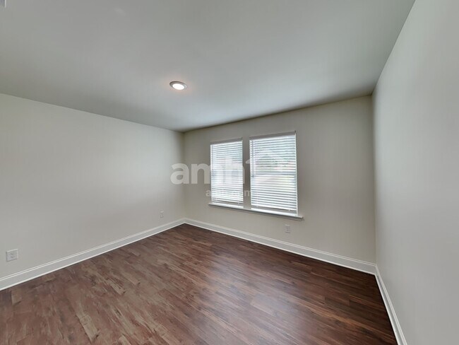 Building Photo - 618 Alcovy Walk Dr