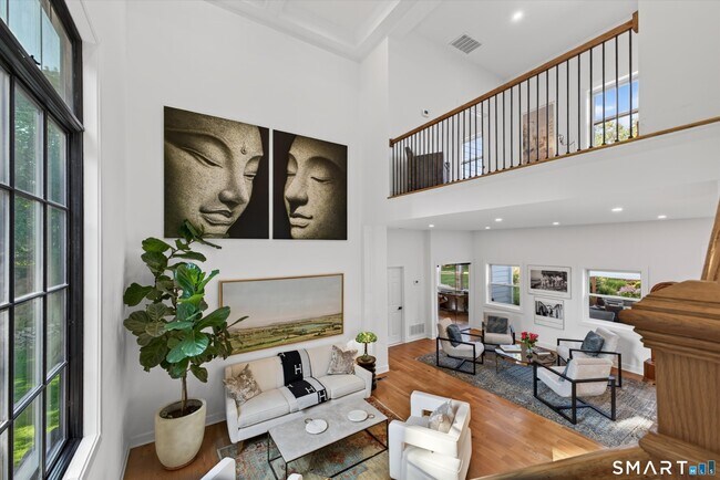Building Photo - 6 Abbotts Ln