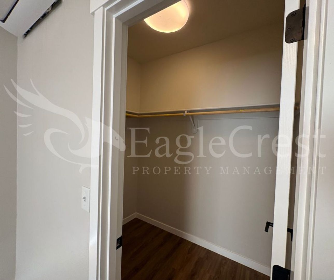 Building Photo - Herbert PL