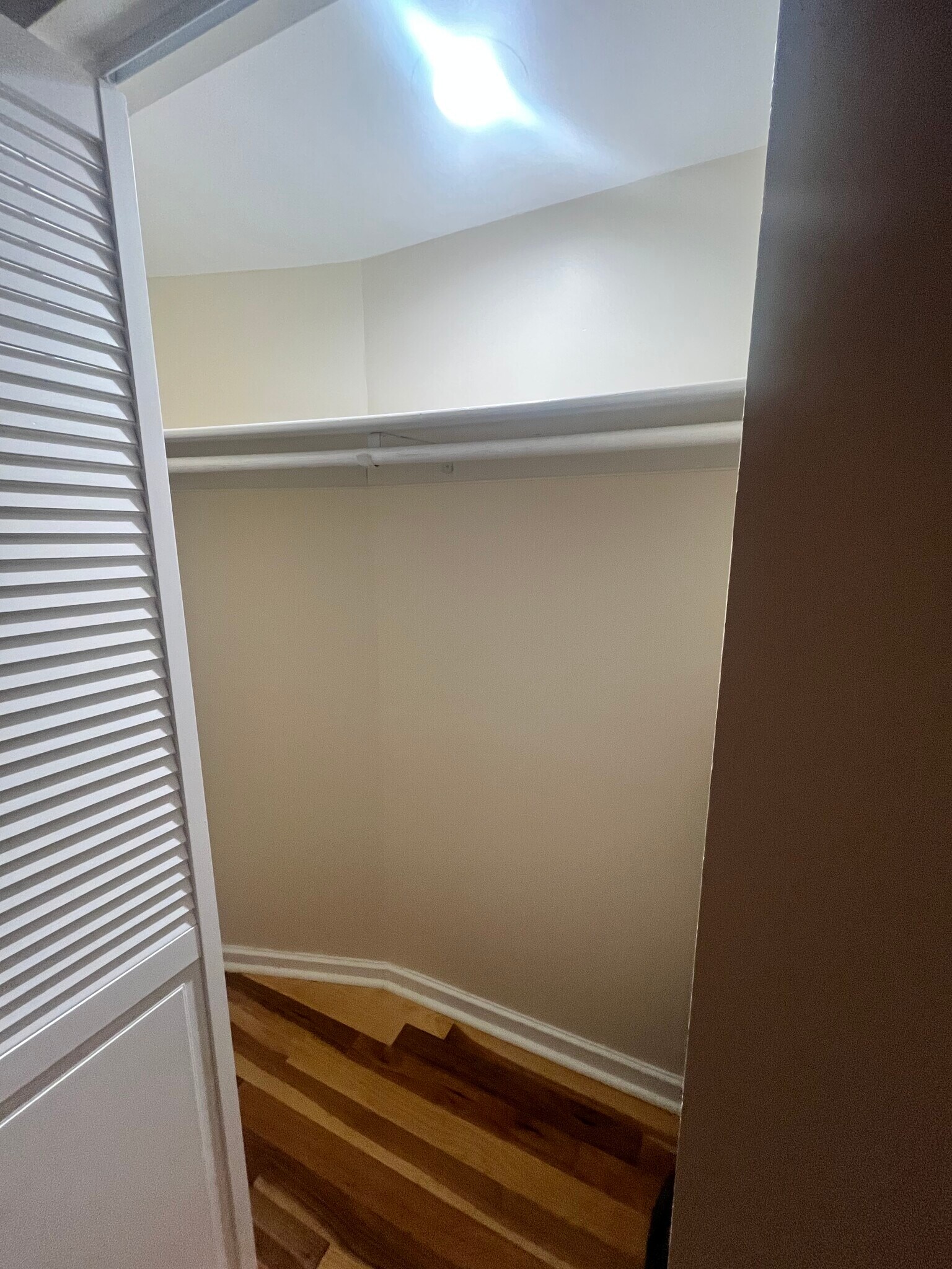 Building Photo - 17 Bow St