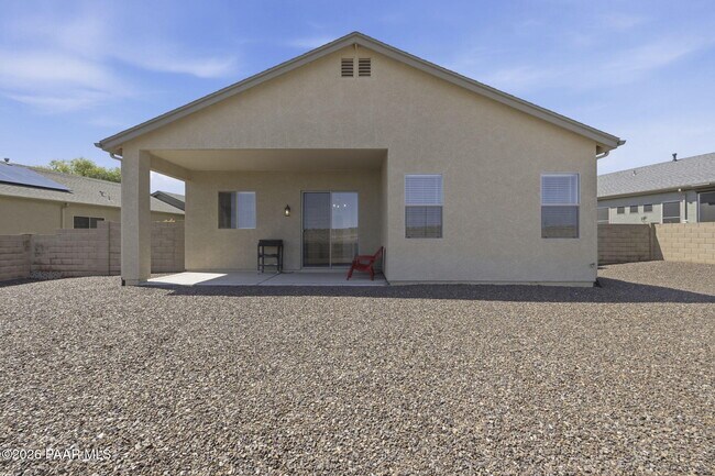 Building Photo - 5917 N Talbot Dr