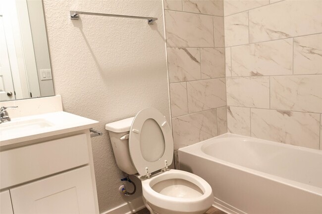 Building Photo - 8567 Blueberry Ash St