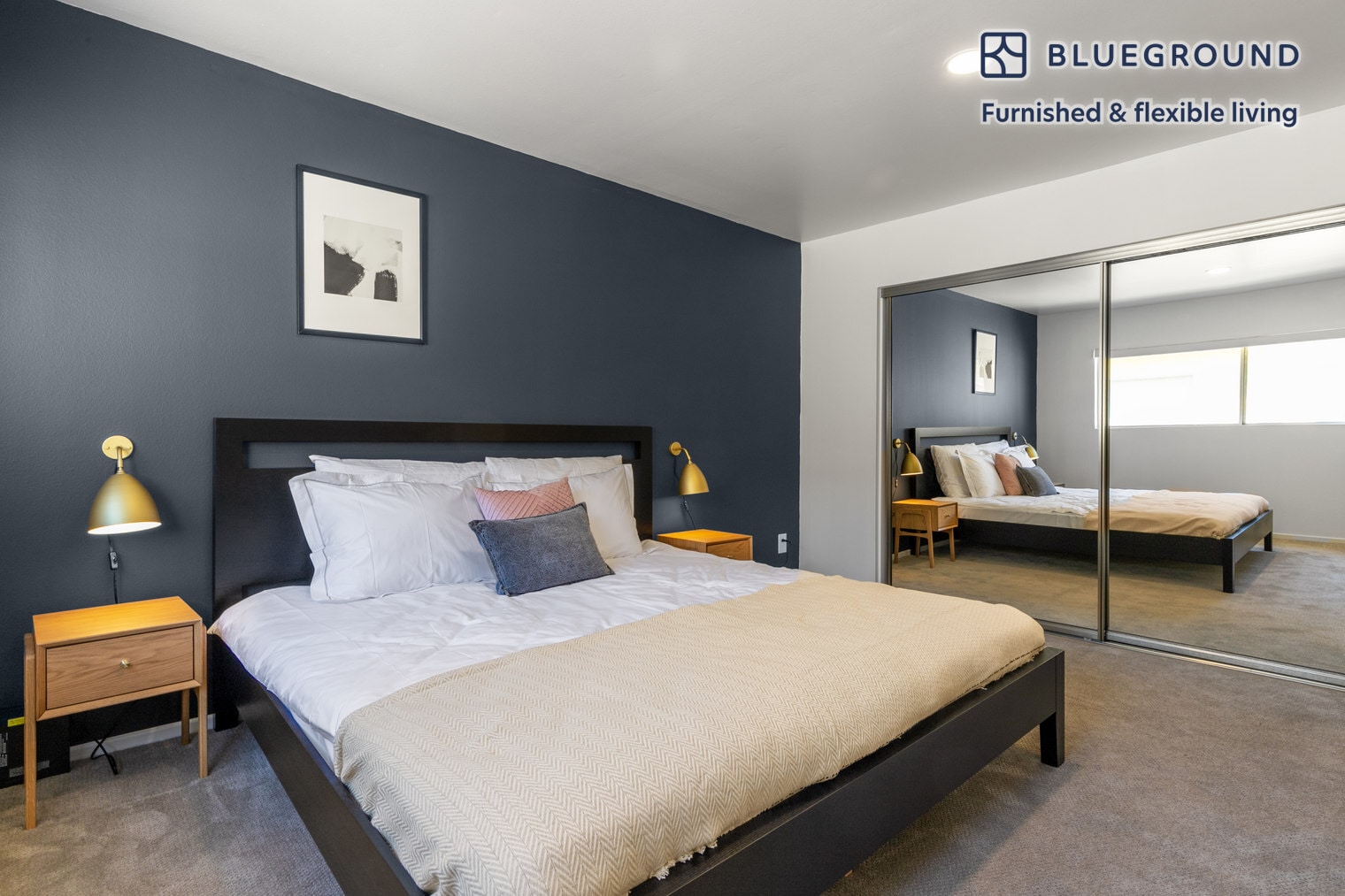 Building Photo - 960 N Alfred St