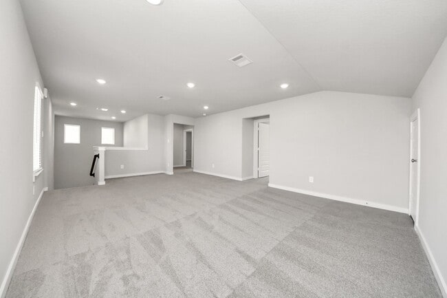 Building Photo - 16690 Sterling Clf St