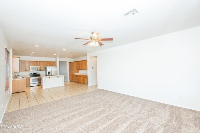 Building Photo - 40930 N Wild West Trail