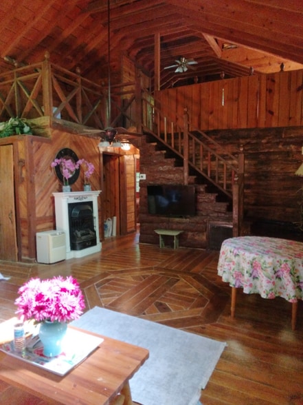 Primary Photo - 8035 NW 120th St