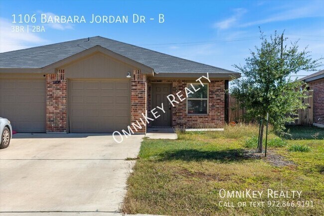 Building Photo - 1106 Barbara Jordan St