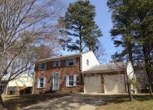 Building Photo - 854 Lucas Creek Rd