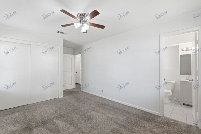 Building Photo - 3401 Princeton Dr