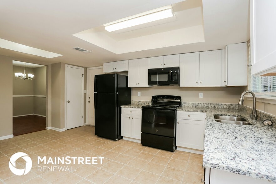 Building Photo - 6775 Timberclair Ct