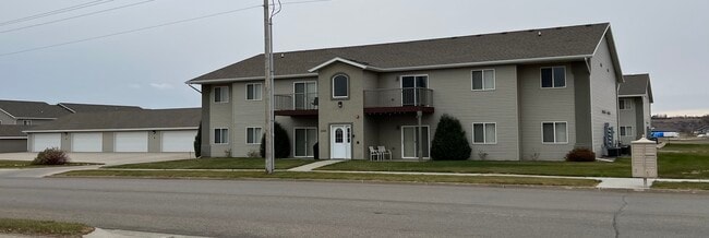 Building Photo - 2505 40th Ave SE