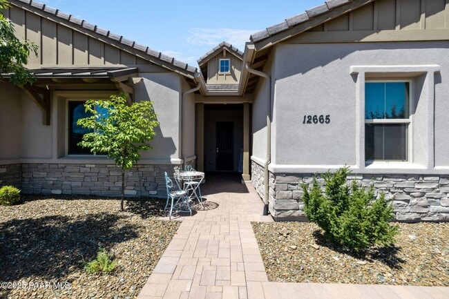 Building Photo - 12665 Gyda Cir