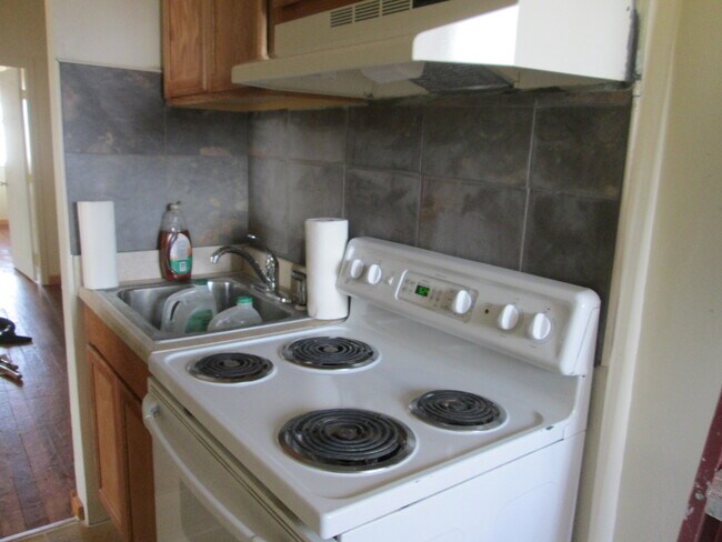 Building Photo - 53 Broadway