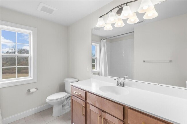 Building Photo - 8 Katie Dr