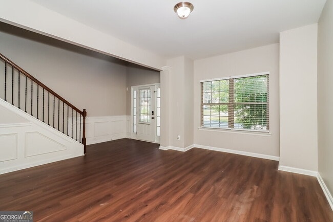 Building Photo - 212 Cleburne Pl