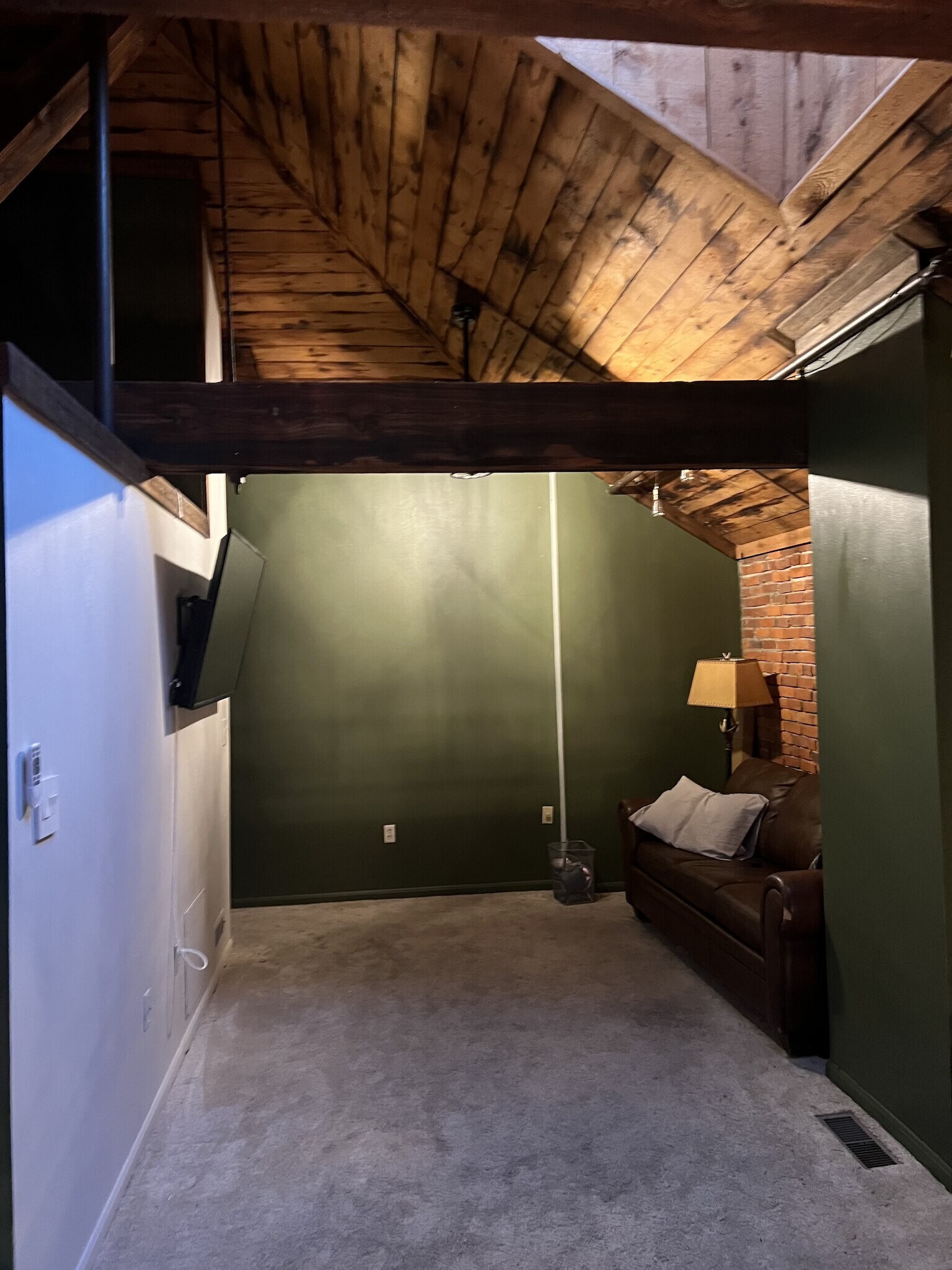 Building Photo - 51 W Blenkner St