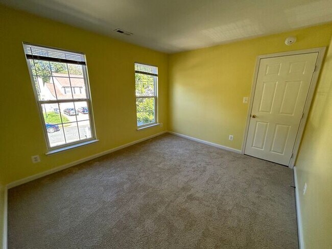 Building Photo - Beautiful 4BR Home at the Heart of Convenience and Comfort / Pet-Friendly/ Coming Soon!