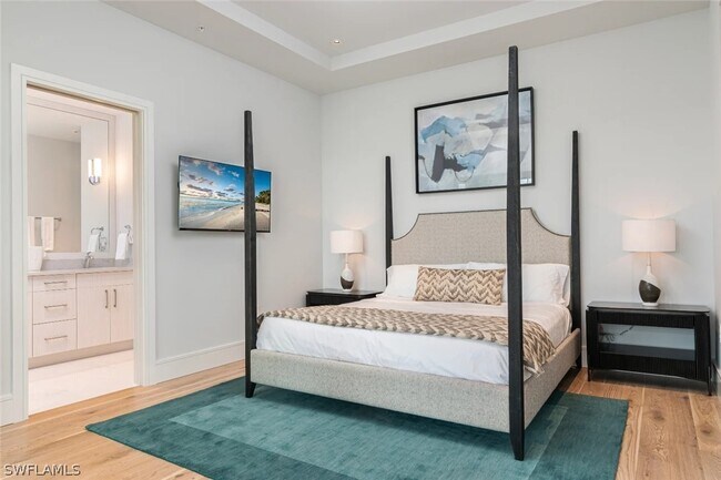 Building Photo - 101 8th St S