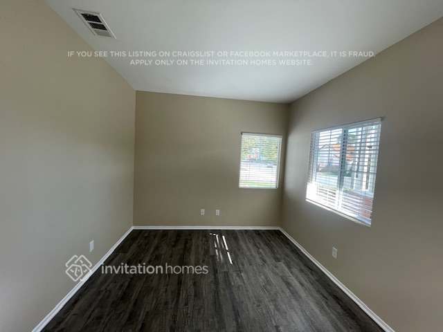 Building Photo - 38859 Autumn Woods Rd