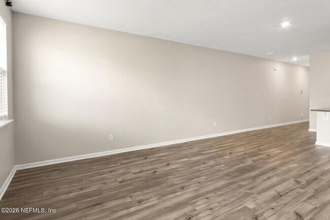 Building Photo - 9787 Fiddleback Ln