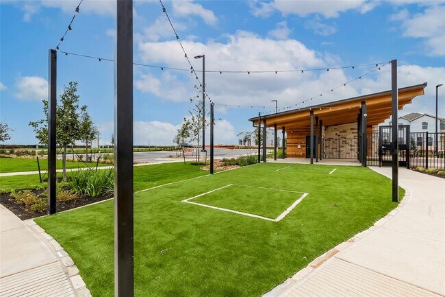 Building Photo - 18010 Cedar Waxwing Wy