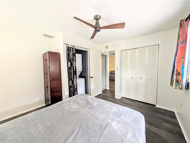 Building Photo - 6099 Coral Way