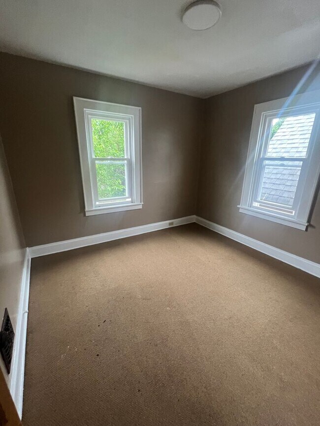 Building Photo - 362-64 W 29th St