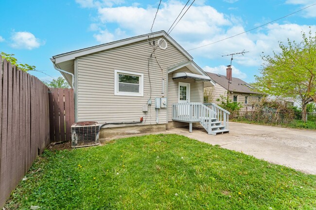 Building Photo - Completely redone 2 bedroom with 2 car garage