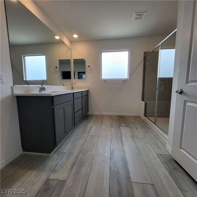 Building Photo - 5724 Avondale Rise Wy