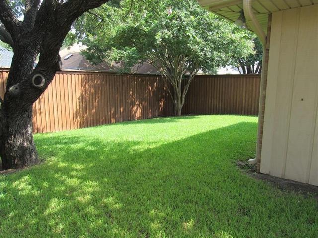 Building Photo - 6711 Lovington Dr