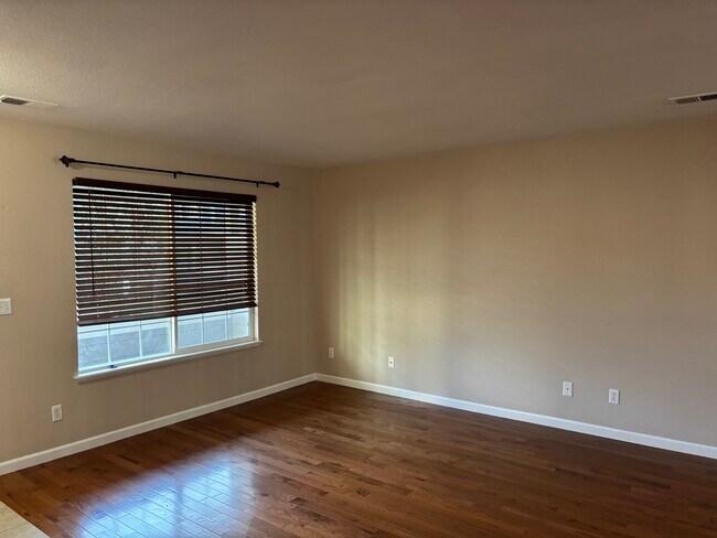 Building Photo - 1326 S Danube Way