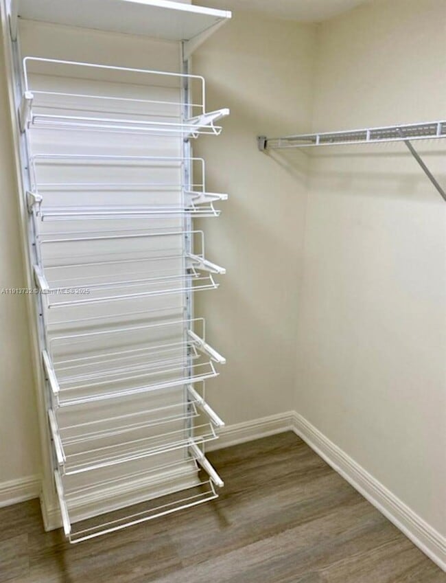 Building Photo - 2425 SW 27th Ave