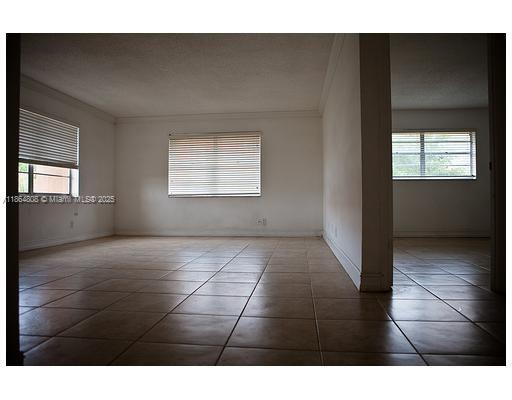 Building Photo - 1300 Moffett St
